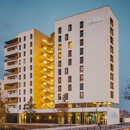Eklo Lyon Hotel Vénissieux Екстериор снимка