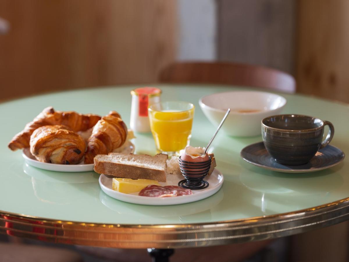 Eklo Lyon Hotel Vénissieux Екстериор снимка