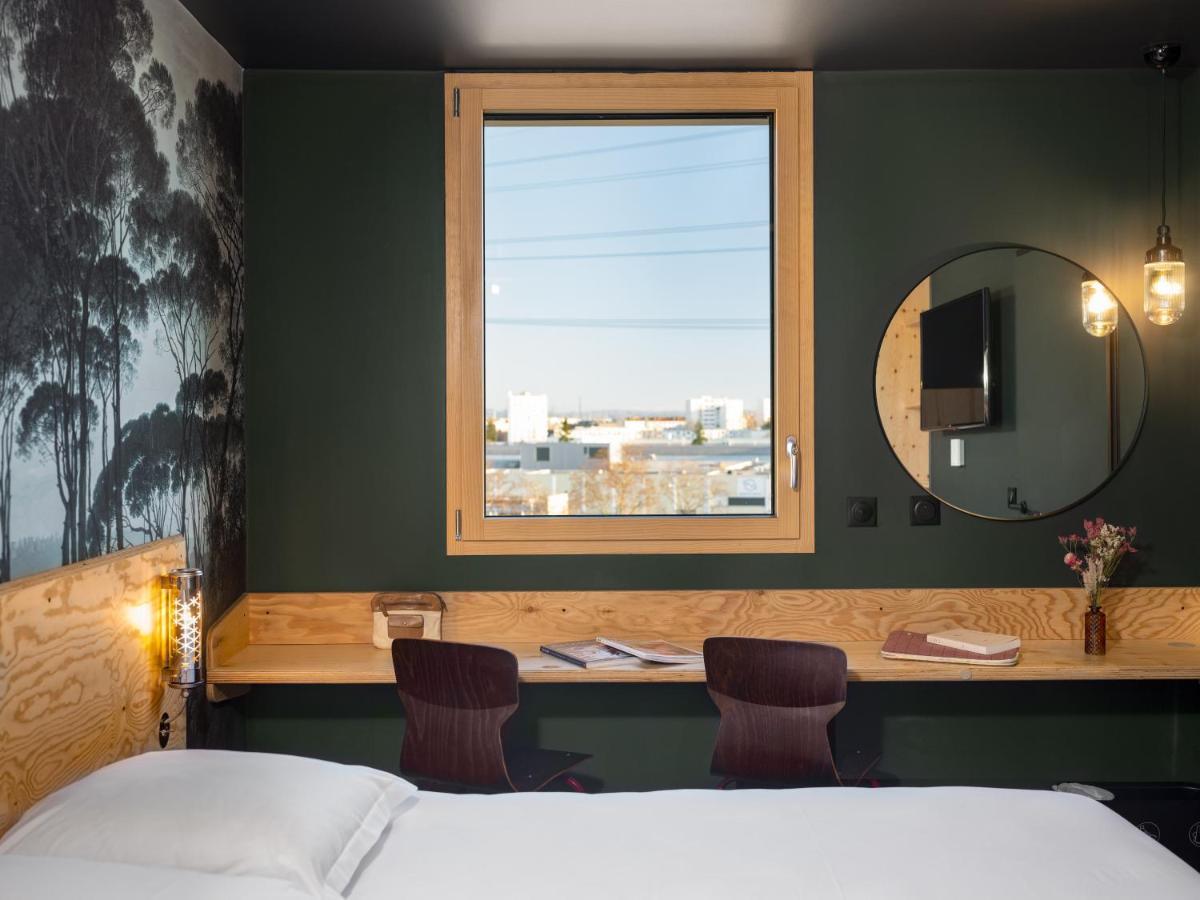 Eklo Lyon Hotel Vénissieux Екстериор снимка
