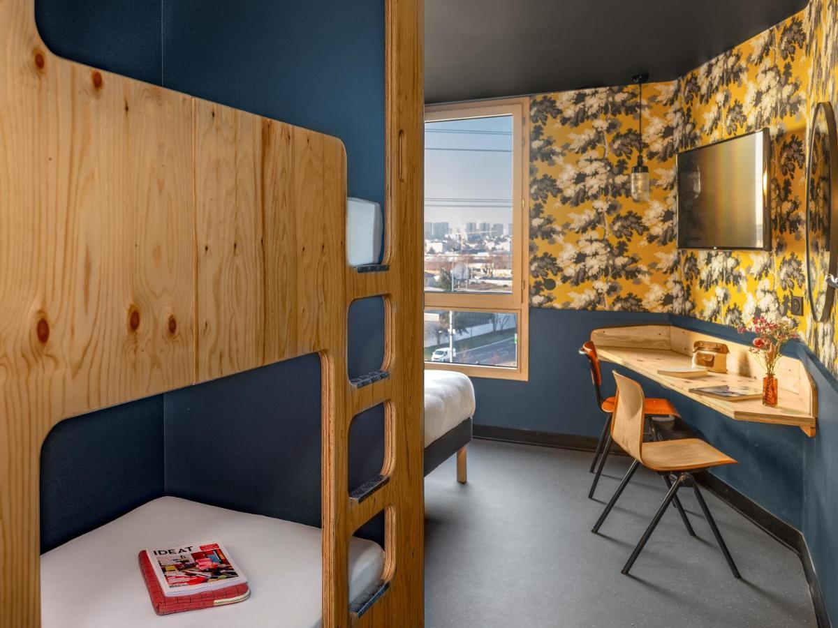 Eklo Lyon Hotel Vénissieux Екстериор снимка