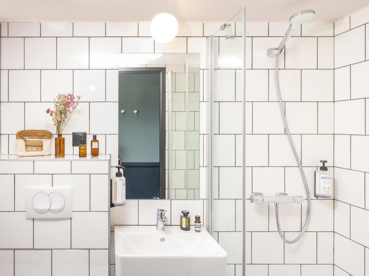 Eklo Lyon Hotel Vénissieux Екстериор снимка