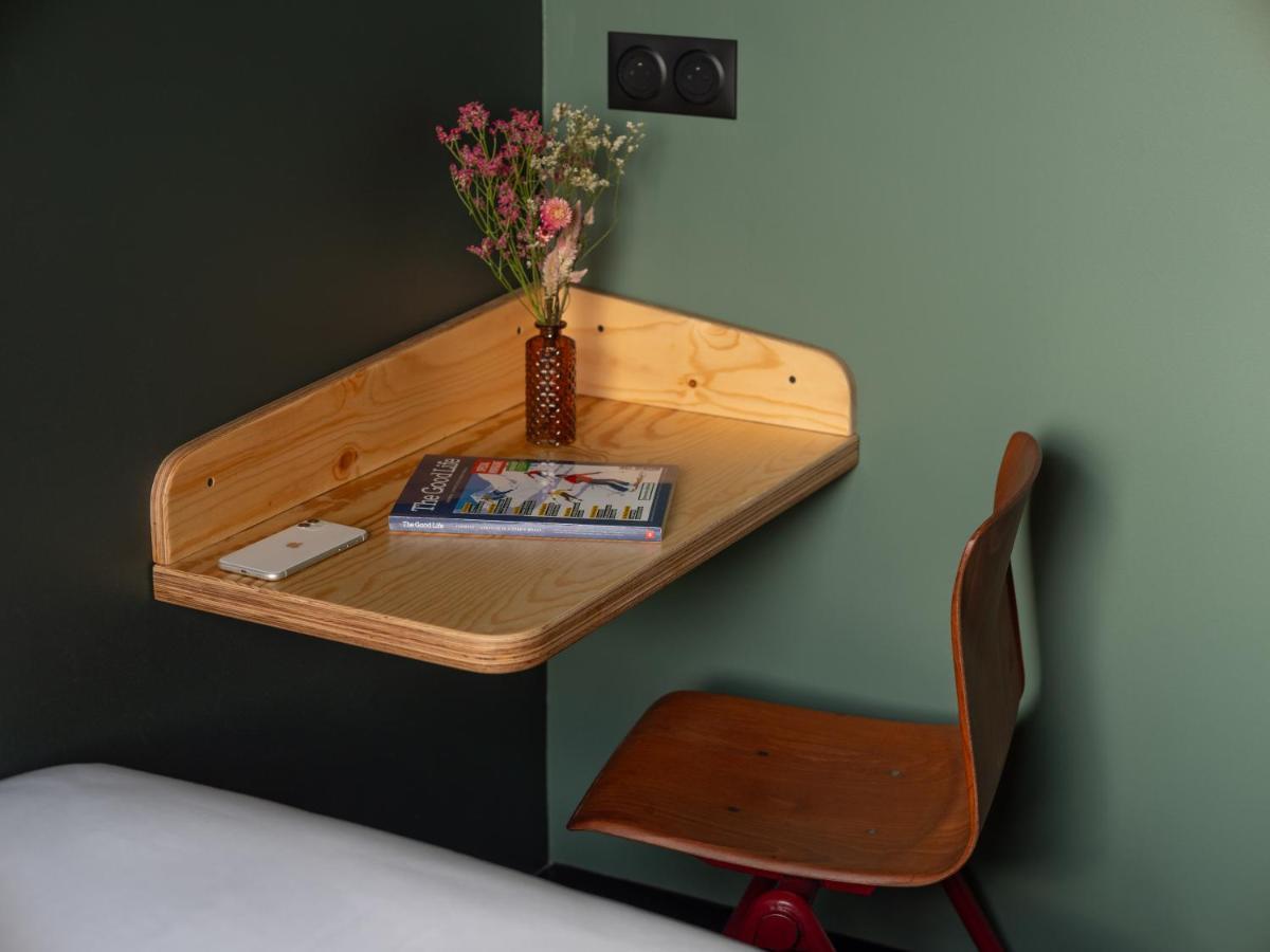 Eklo Lyon Hotel Vénissieux Екстериор снимка