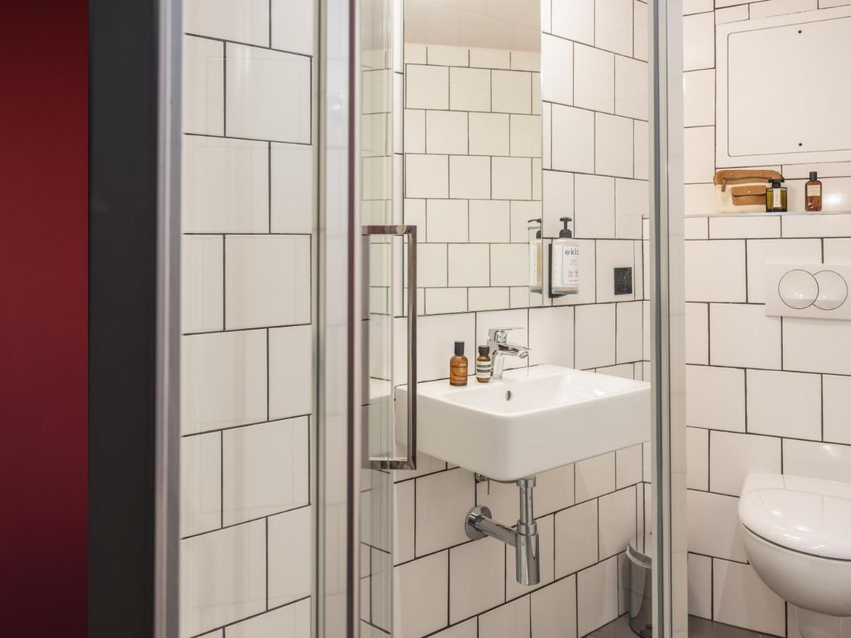 Eklo Lyon Hotel Vénissieux Екстериор снимка
