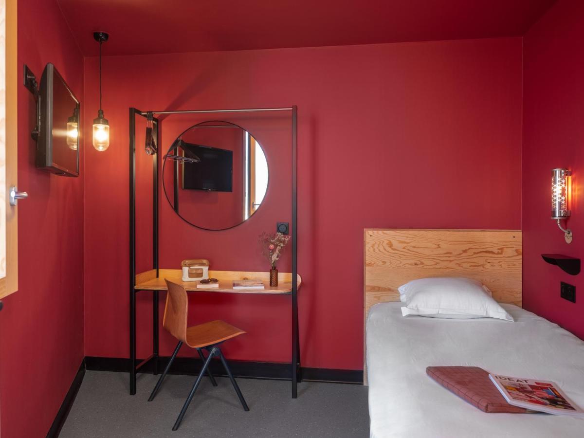 Eklo Lyon Hotel Vénissieux Екстериор снимка