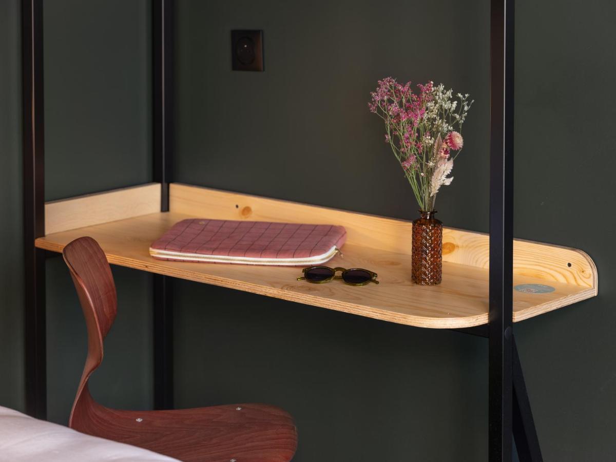 Eklo Lyon Hotel Vénissieux Екстериор снимка
